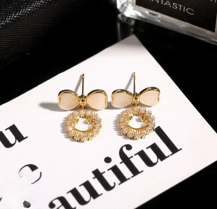 PXT-988 Smiley Face Zircon Korean Earrings