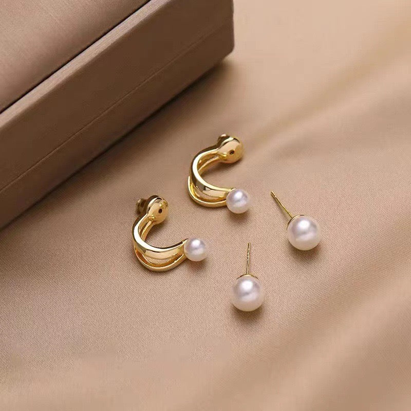 ZVT-167 Korean Pearl Circle Earrings