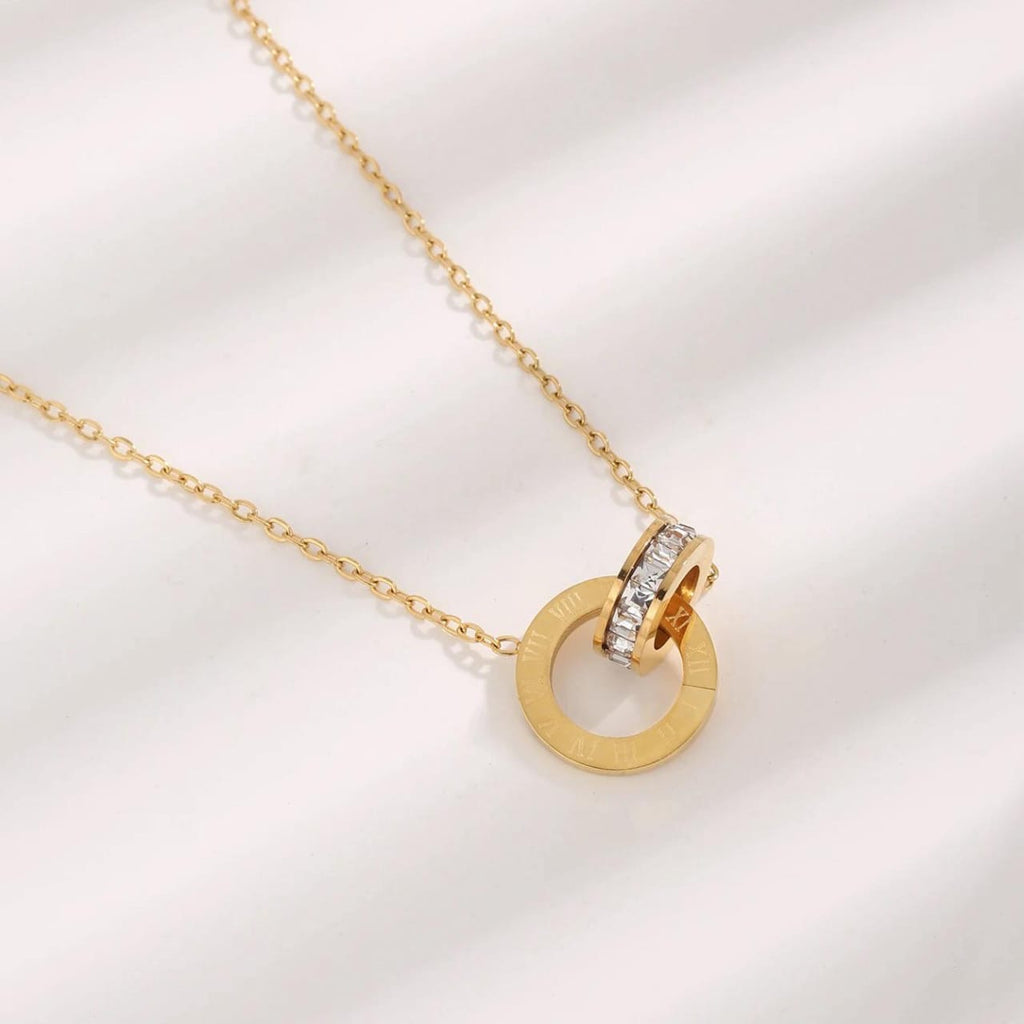 QCT-175 Roman Circle Stainless Steel Necklace