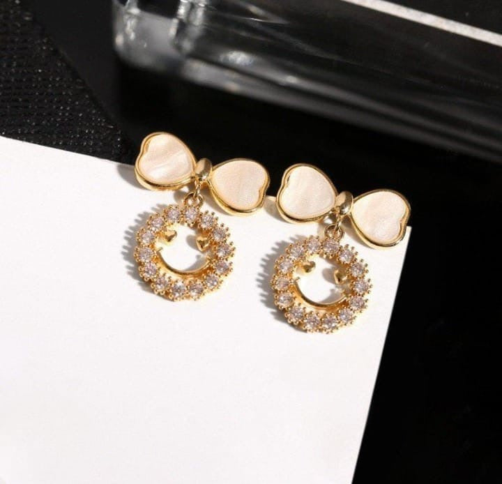 PXT-988 Smiley Face Zircon Korean Earrings